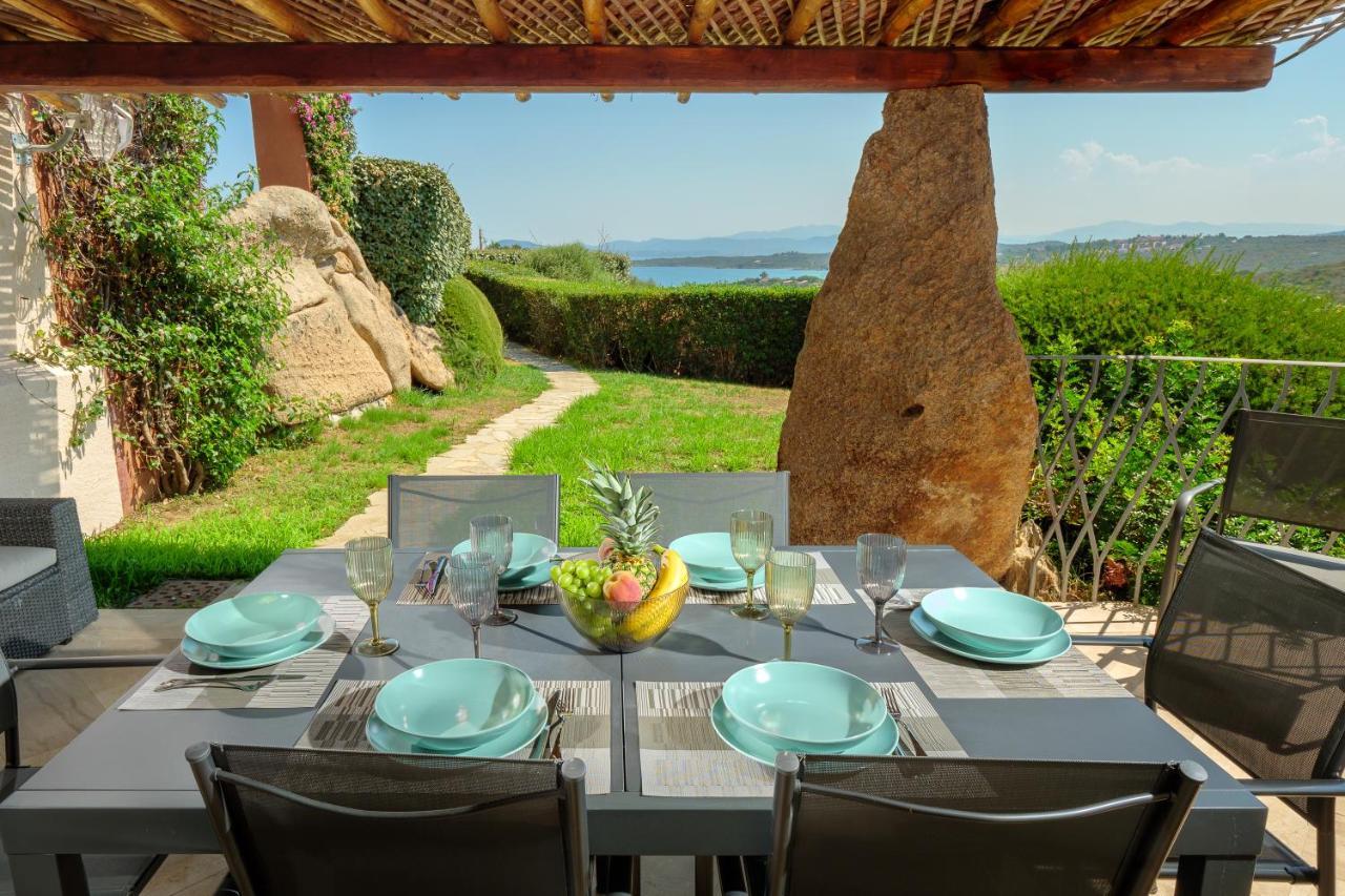 Villetta D'Arancia - Sherdenia Luxury Apartments มาริเนลลา ภายนอก รูปภาพ